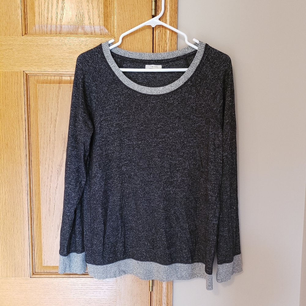 Maurices Long Sleeve/Sweater